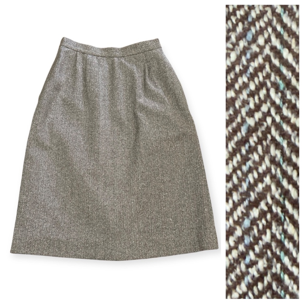 1970’s A Line Brown Herringbone Print Wool Skirt with Pockets, Lined, SMALL, 26”
